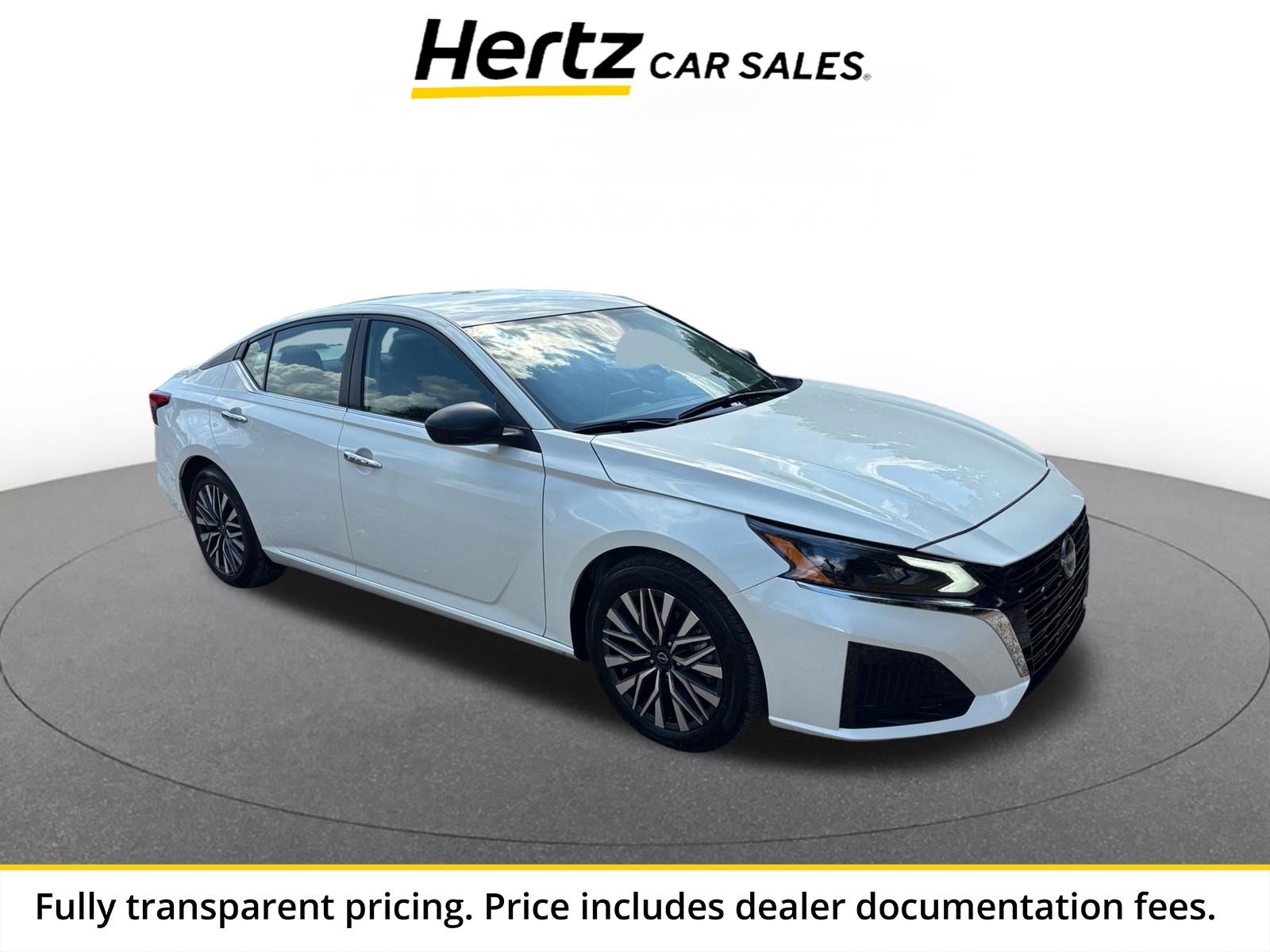 Used 2025 Nissan Altima 2.5 SV FWD image 1