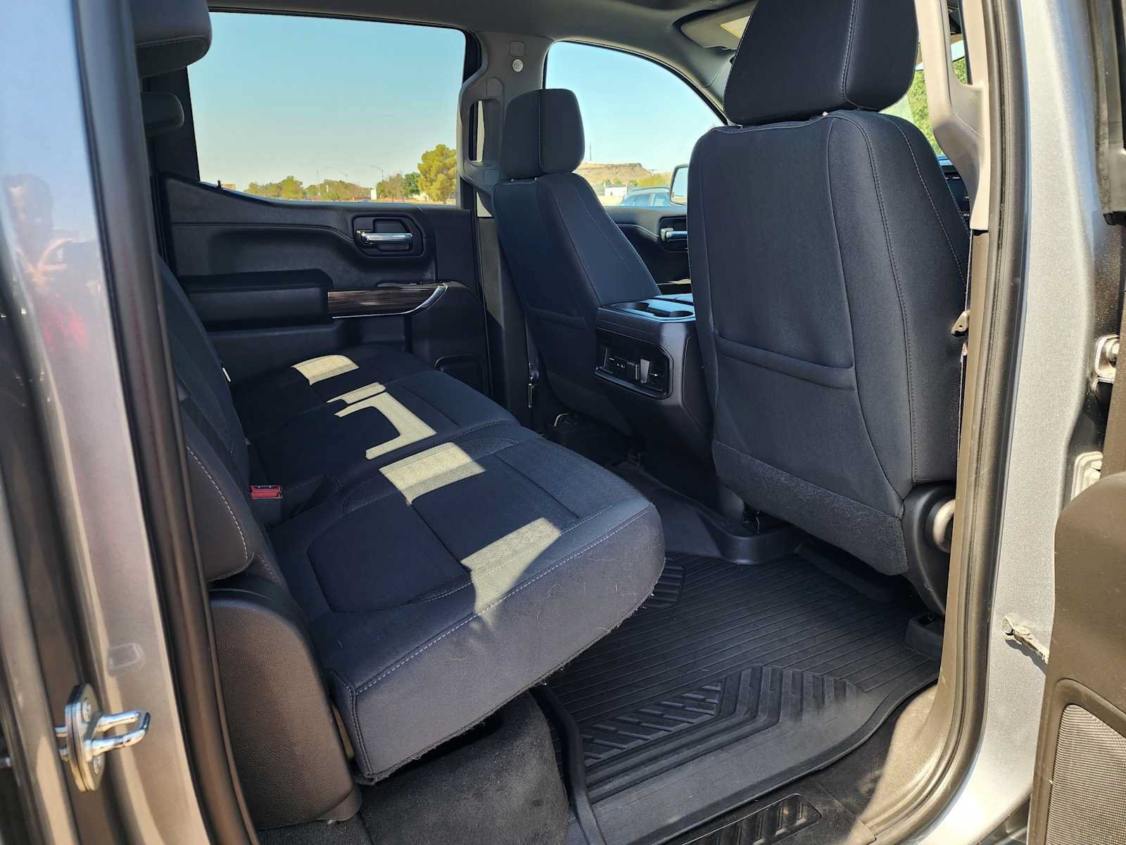 Used 2021 Chevrolet Silverado 1500 LT Trail Boss w/ Convenience Package II AWD/4WD image 14