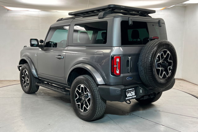 Used 2021 Ford Bronco Outer Banks AWD/4WD image 3