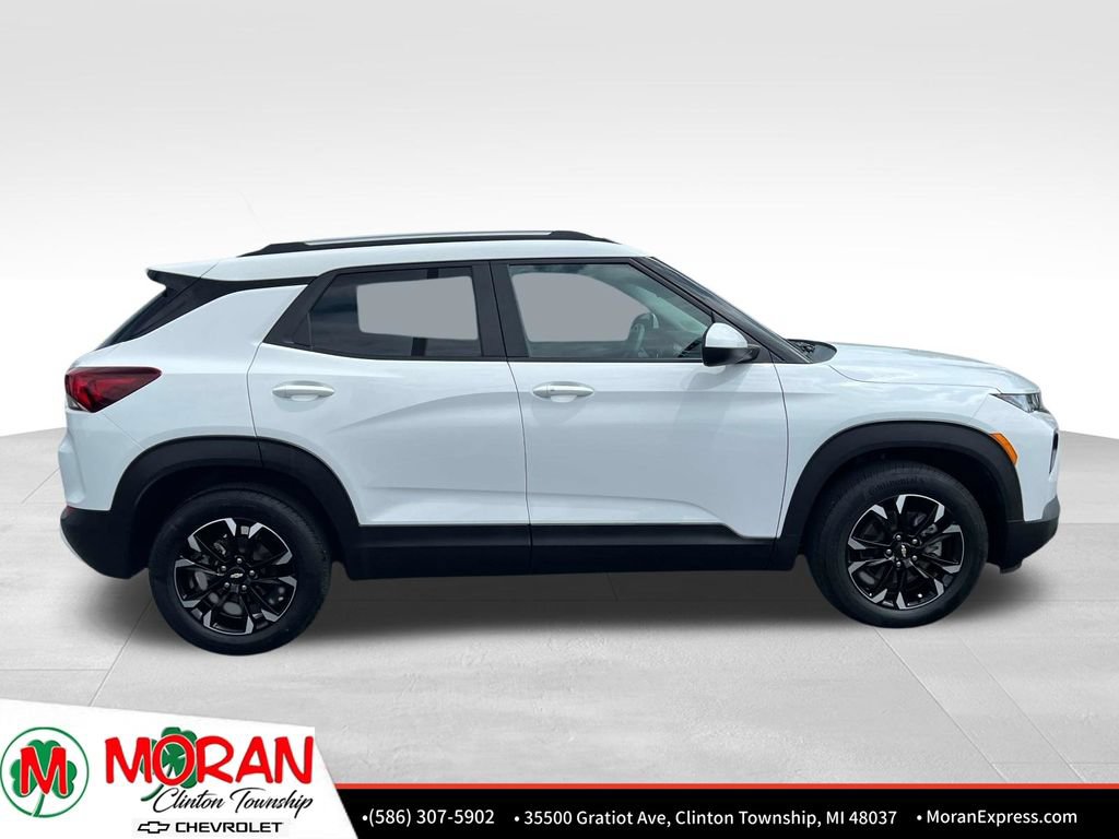Certified 2023 Chevrolet TrailBlazer LT w/ Convenience Package FWD image 8