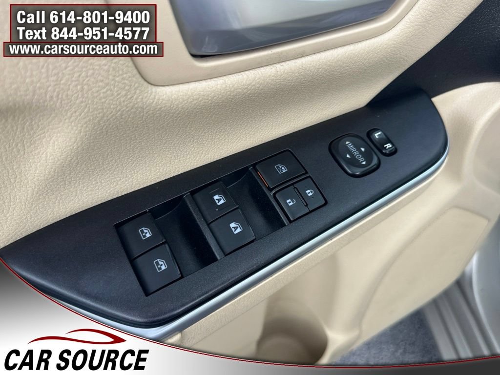 Used 2016 Toyota Camry LE FWD image 7