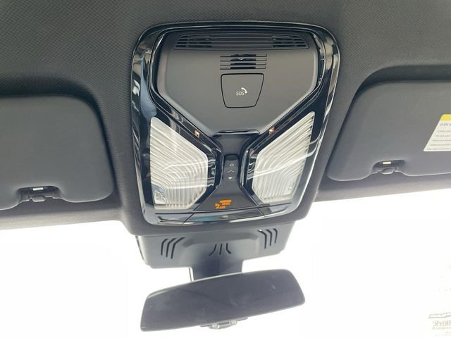 Used 2022 BMW X6 xDrive40i w/ Executive Package image 21