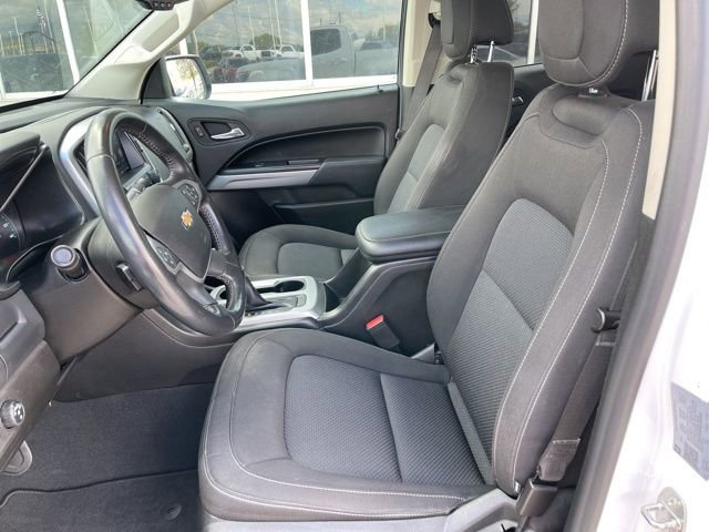 Used 2022 Chevrolet Colorado LT w/ LT Convenience Package image 12