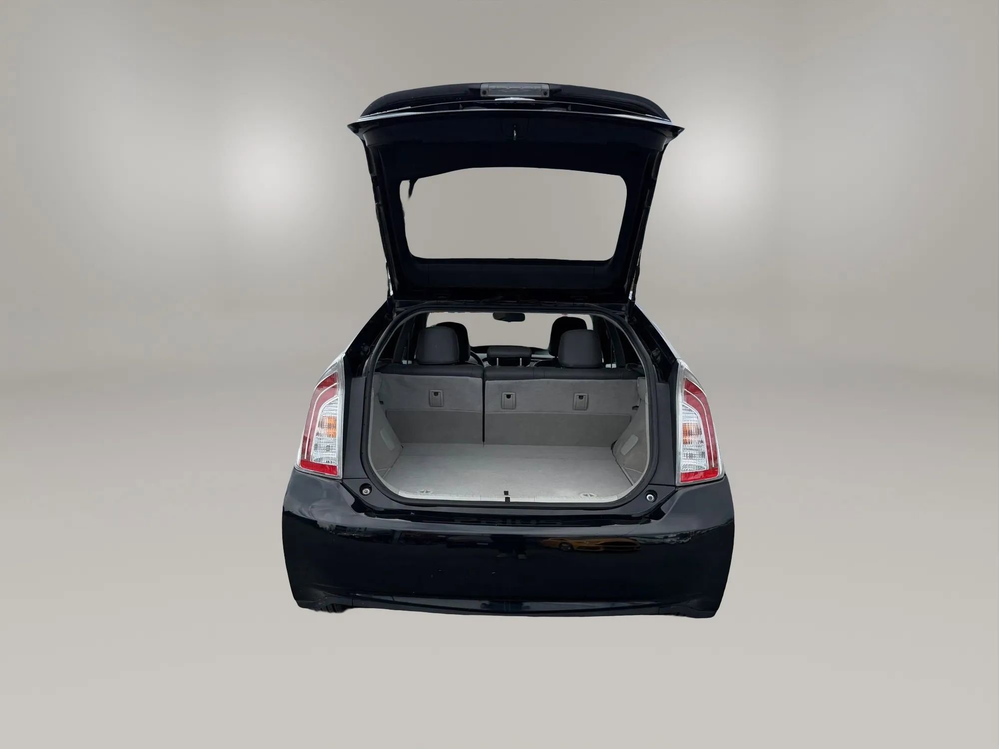 Used 2014 Toyota Prius Two image 8