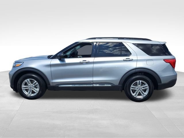 Used 2021 Ford Explorer XLT AWD/4WD image 7