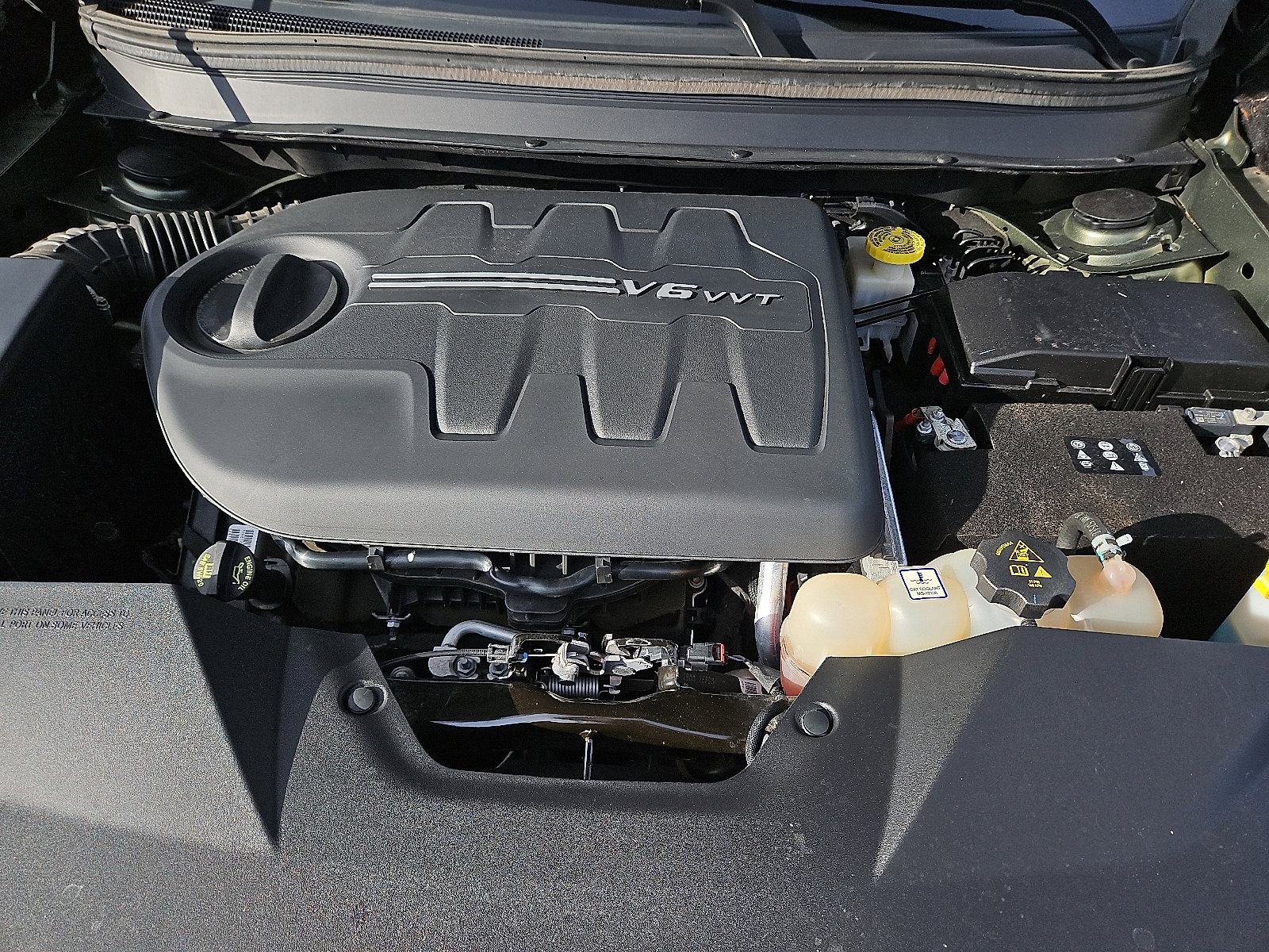 Used 2021 Jeep Cherokee Latitude Lux 80th Anniv w/ Quick Order Package 26U 80TH image 28