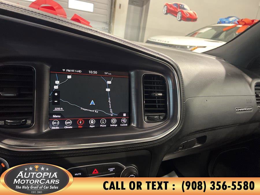 Used 2023 Dodge Charger R/T w/ Plus Group RWD image 25