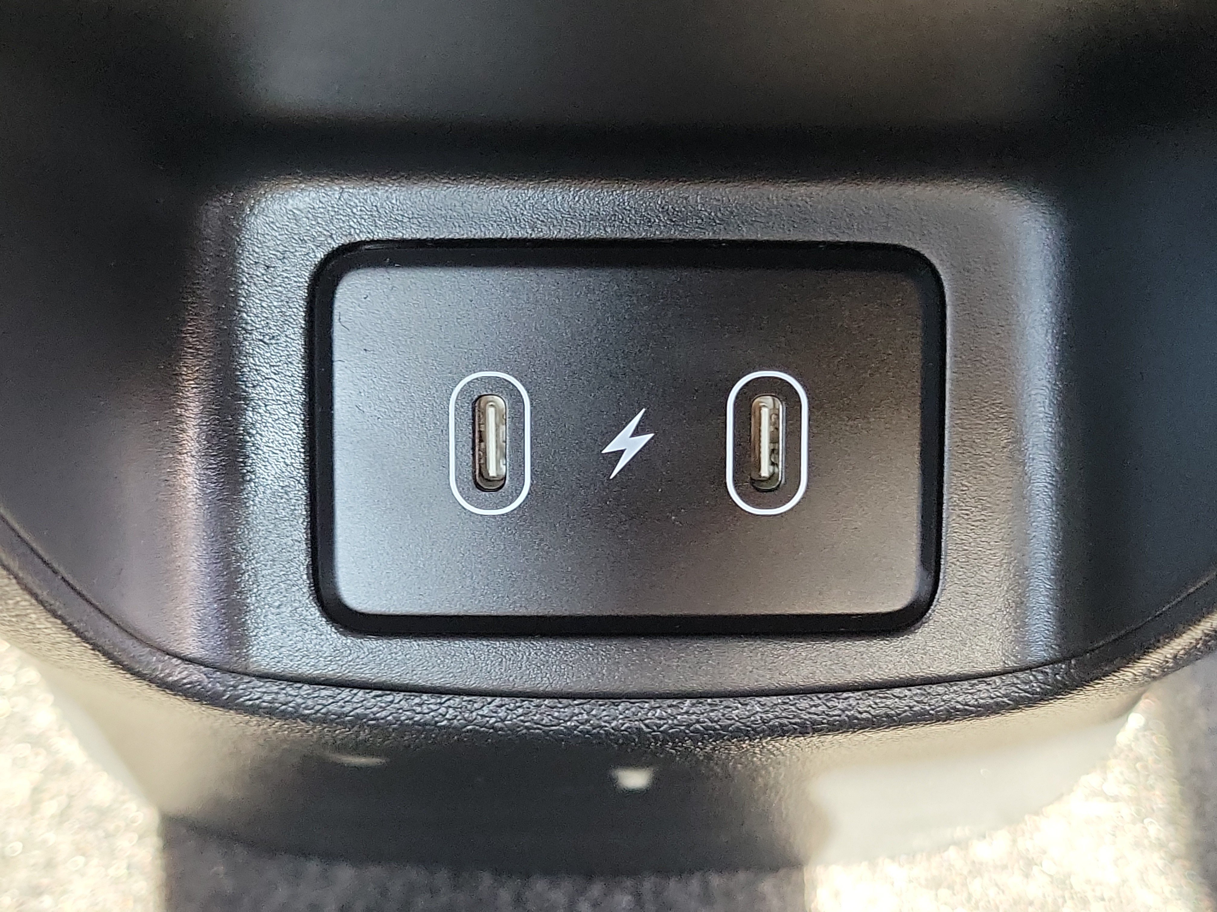 Certified 2025 Hyundai Elantra SE FWD image 24
