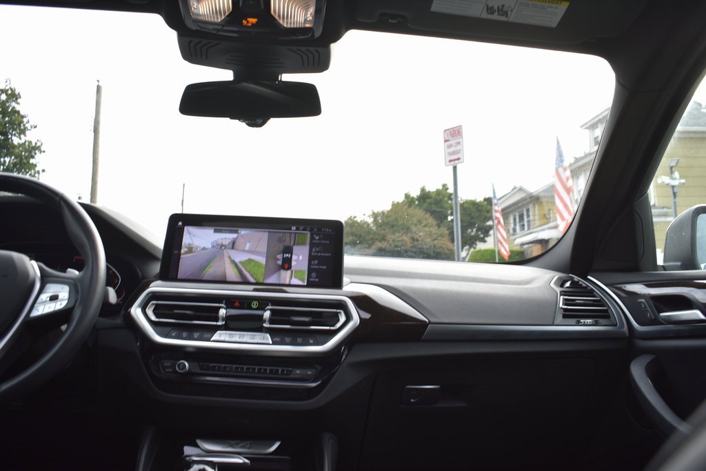 Used 2024 BMW X4 xDrive30i image 31