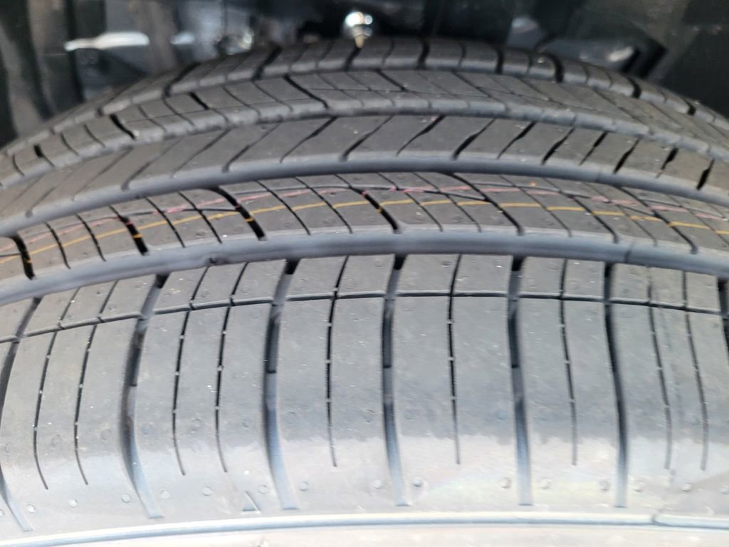 New 2026 Nissan Rogue S image 12