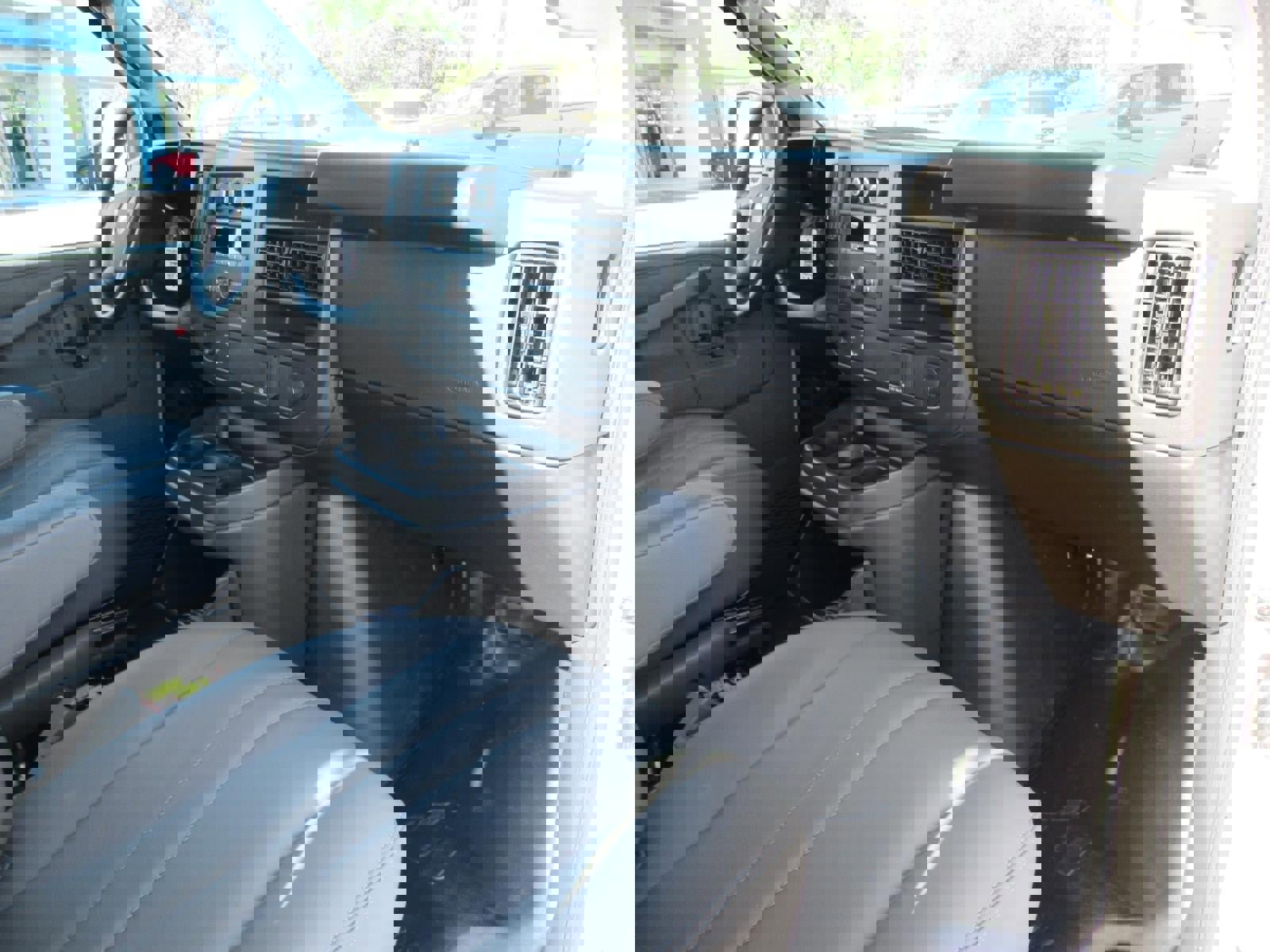 New 2026 Chevrolet Express 2500 w/ Driver Convenience Package image 11