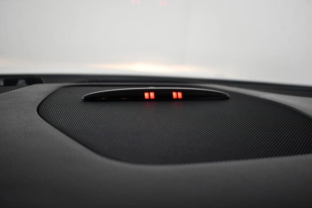 Used 2018 Mercedes-Benz GLE 350 4MATIC image 29