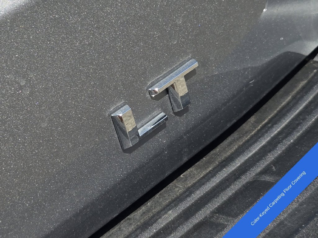 Used 2025 Chevrolet Tahoe LT RWD image 12