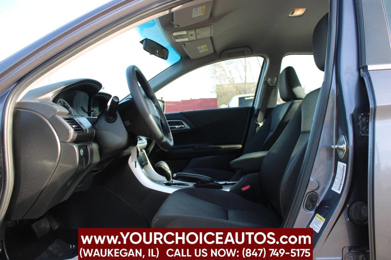 Used 2015 Honda Accord LX image 9