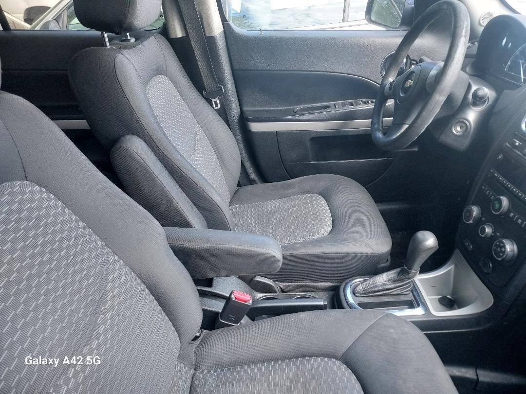 Used 2011 Chevrolet HHR LT FWD image 4