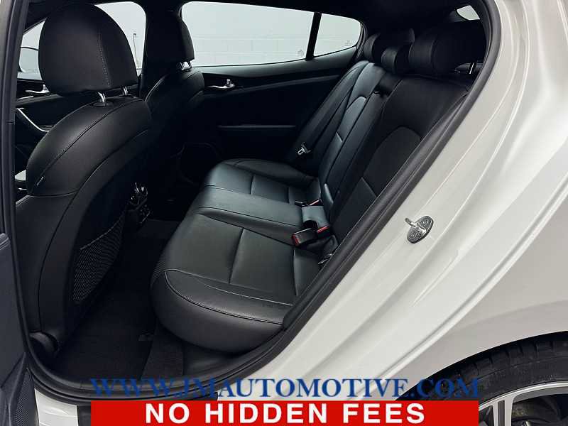 Used 2020 Kia Stinger GT-Line image 14
