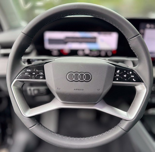 New 2026 Audi Q3 quattro 2.0T AWD/4WD image 16