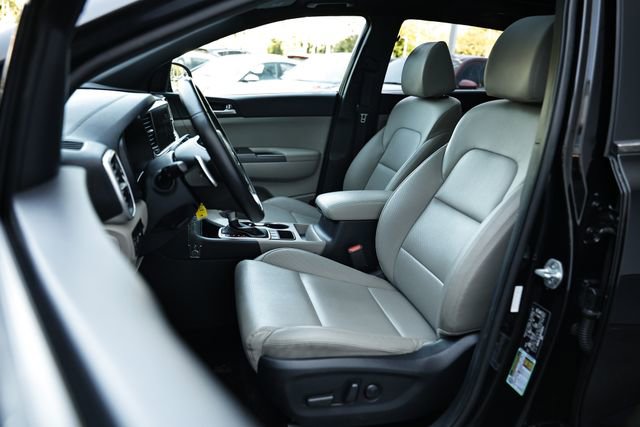 Used 2022 Kia Sportage Nightfall Edition image 19