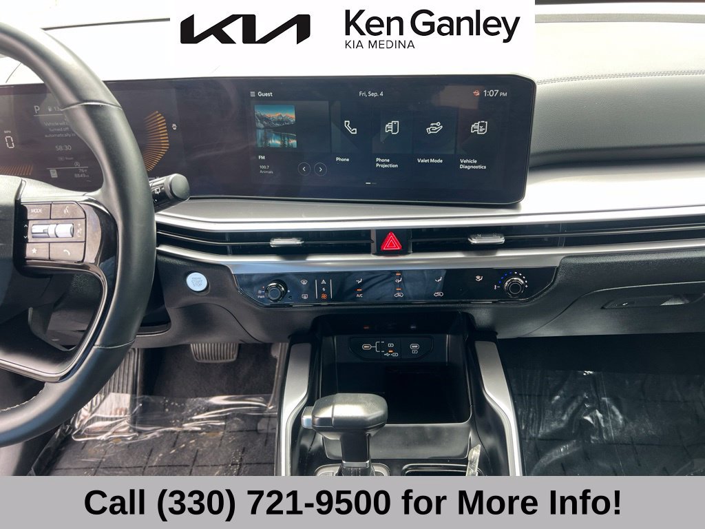 Certified 2026 Kia Sorento LX FWD image 34