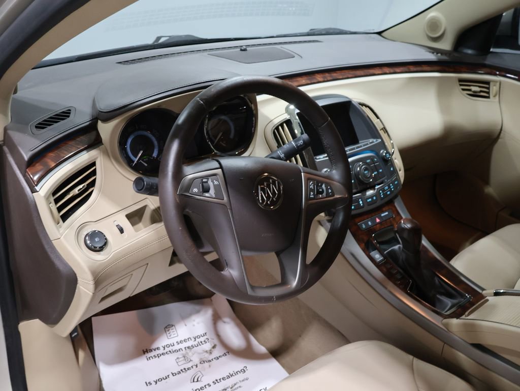 Used 2012 Buick LaCrosse Premium image 16