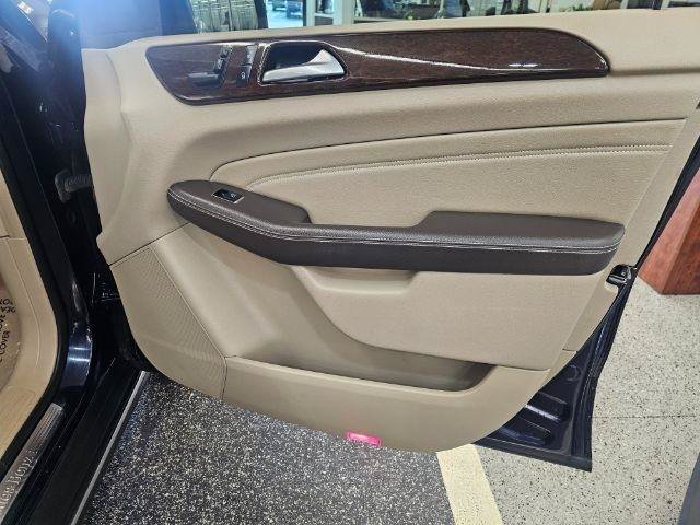 Used 2013 Mercedes-Benz ML 350 4MATIC image 27