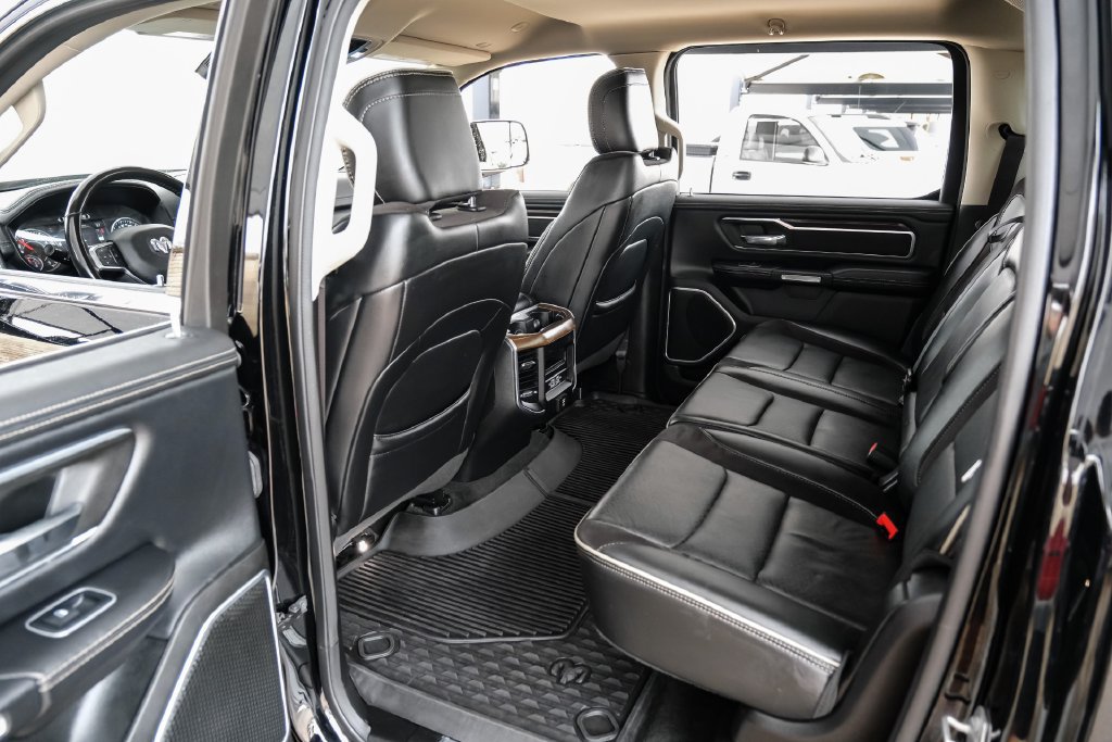 Used 2022 RAM 1500 Laramie AWD/4WD image 41