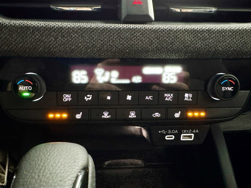 New 2026 Subaru Outback Limited XT image 14