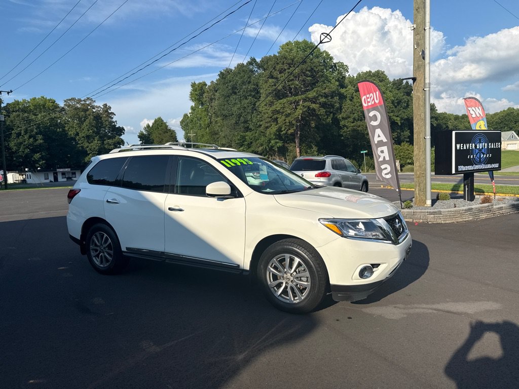 Used 2016 Nissan Pathfinder SL w/ SL Premium Package