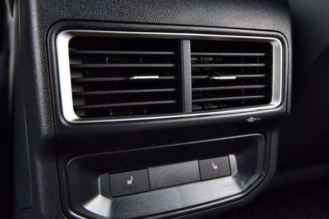 New 2026 Volkswagen Atlas Cross Sport SEL Premium R-Line image 23