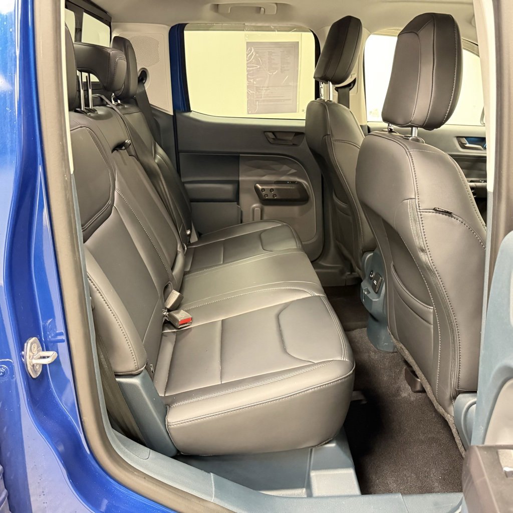 Used 2023 Ford Maverick Lariat w/ Lariat Luxury Package image 17