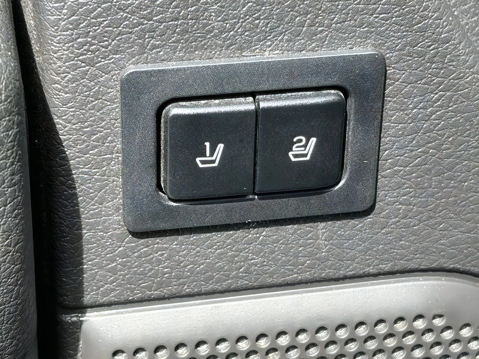 Used 2018 Ford Flex Limited FWD image 18