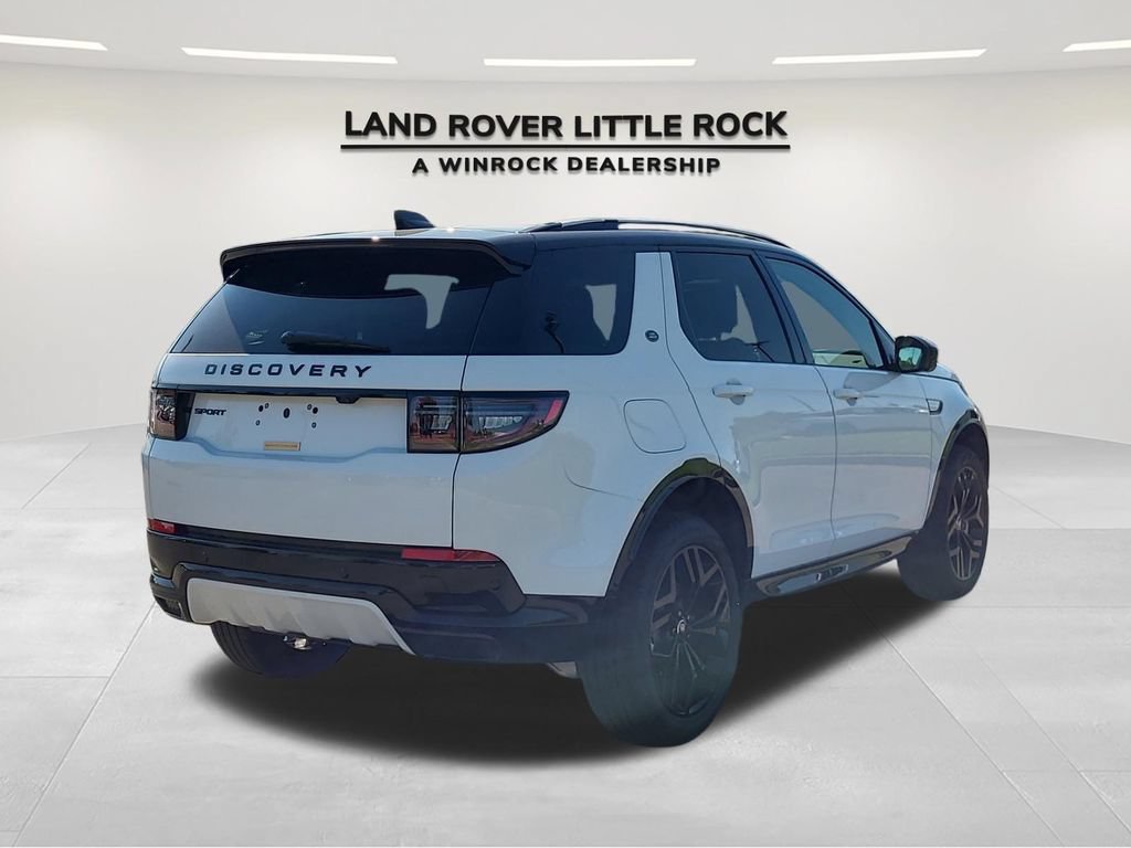 New 2026 Land Rover Discovery Sport Landmark AWD/4WD image 2