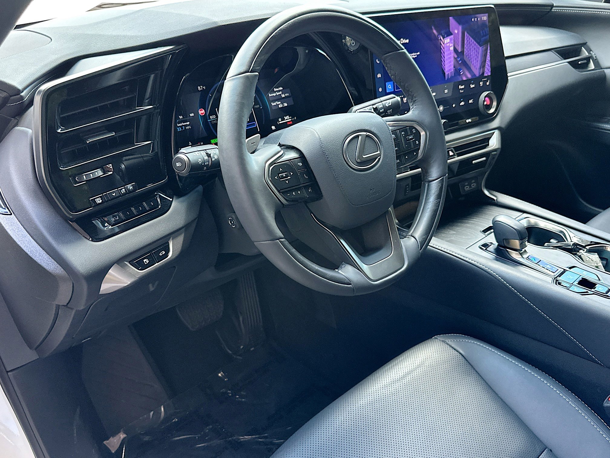 Used 2025 Lexus RX 350h w/ Accessory Package (K3) image 9