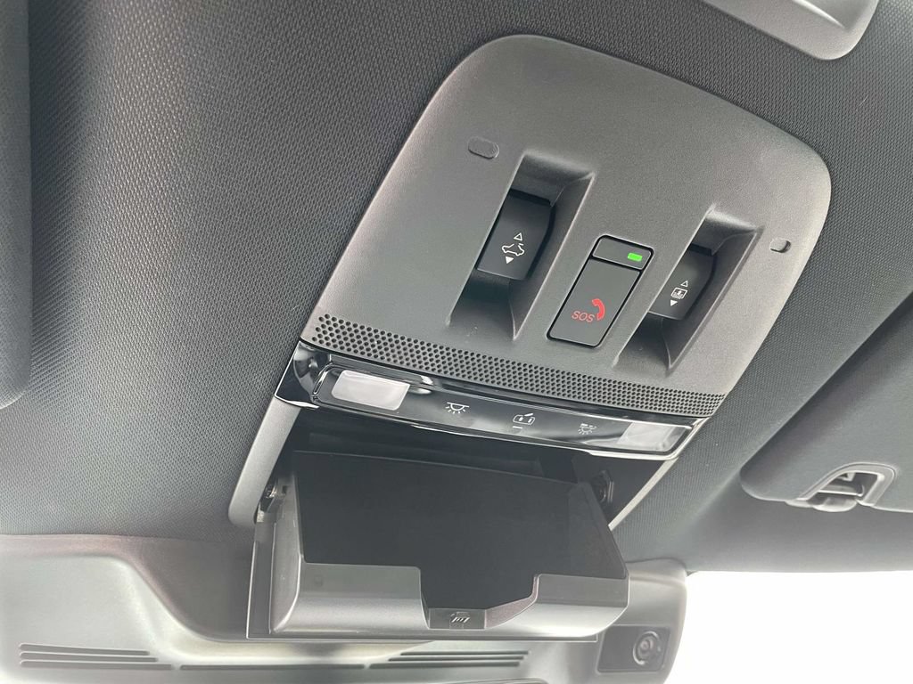 New 2025 Nissan Armada Platinum Reserve RWD image 18
