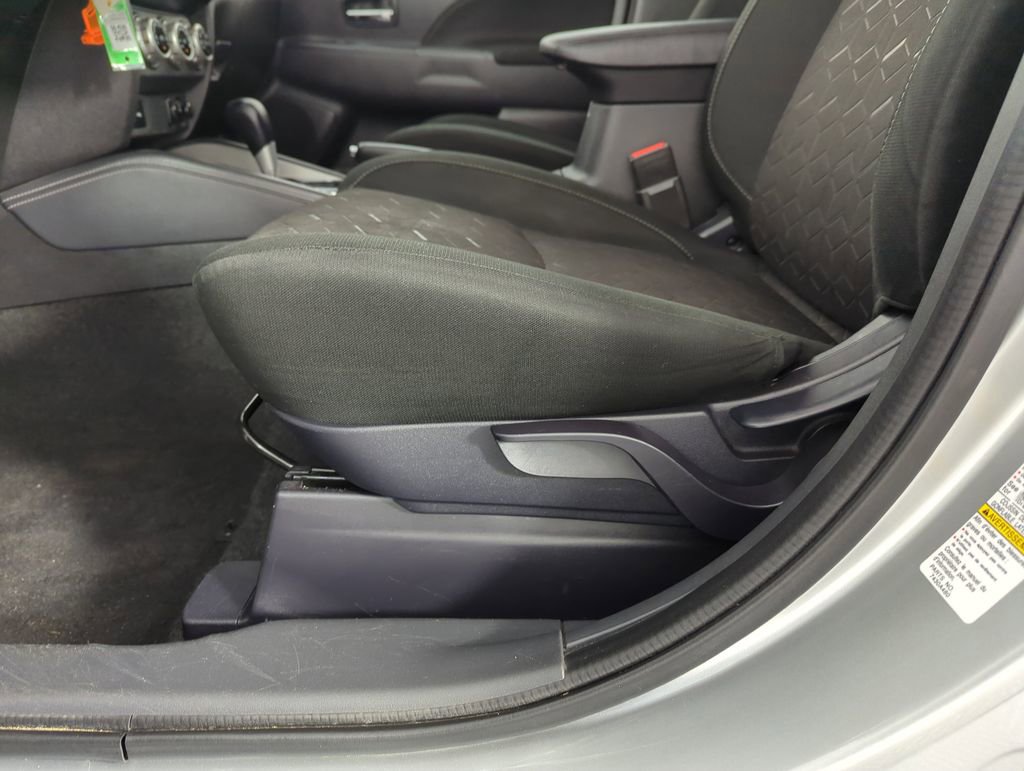 Used 2024 Mitsubishi Outlander Sport ES image 13