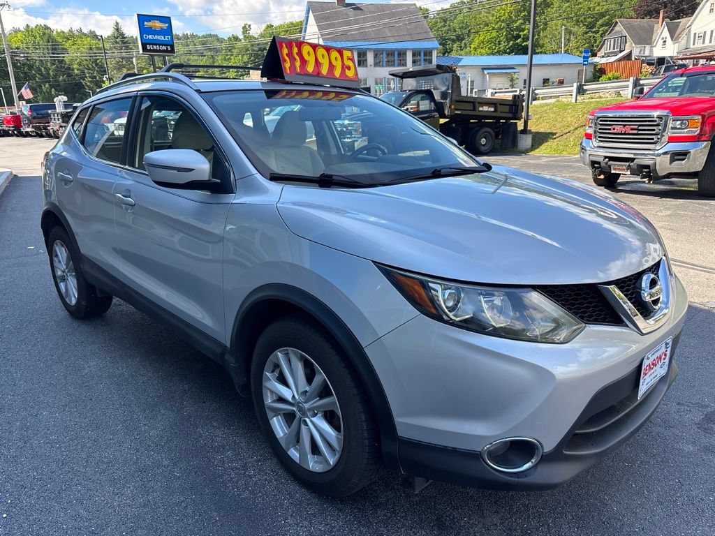Used 2018 Nissan Rogue Sport SV w/ SV All-Weather Package AWD/4WD image 7