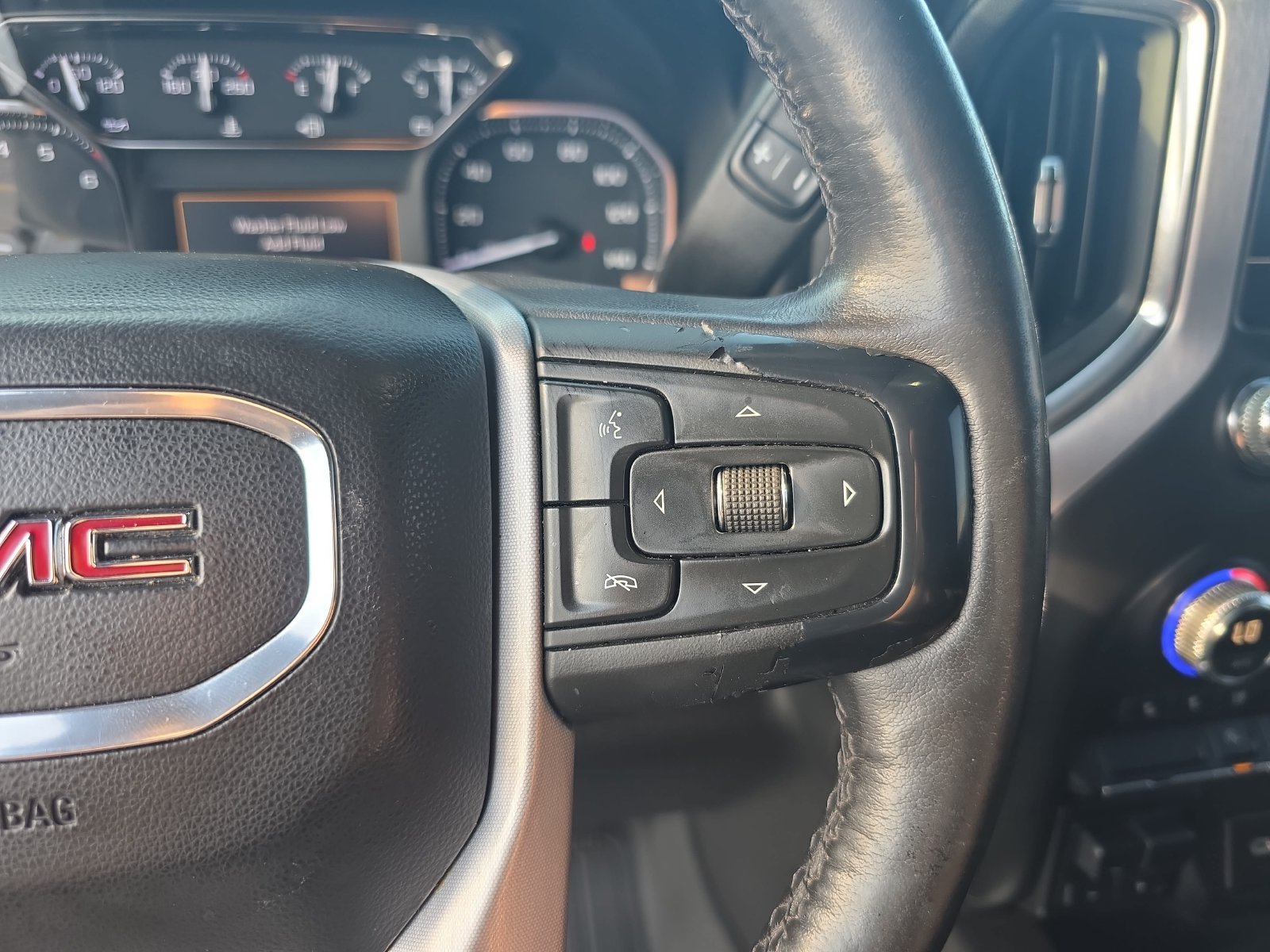 Used 2022 GMC Sierra 1500 SLT RWD image 15