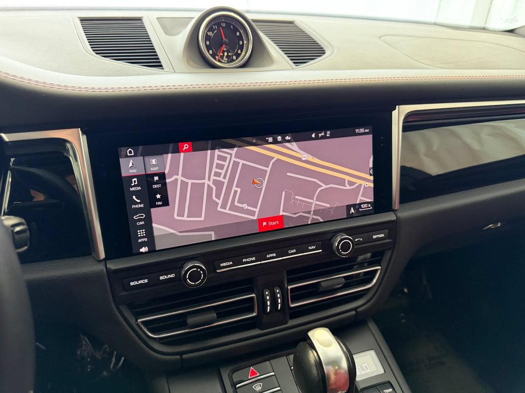 Certified 2021 Porsche Macan S AWD/4WD image 23