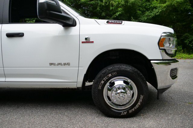 Used 2024 RAM 3500 SLT w/ Quick Order Package 2YG SLT AWD/4WD image 37