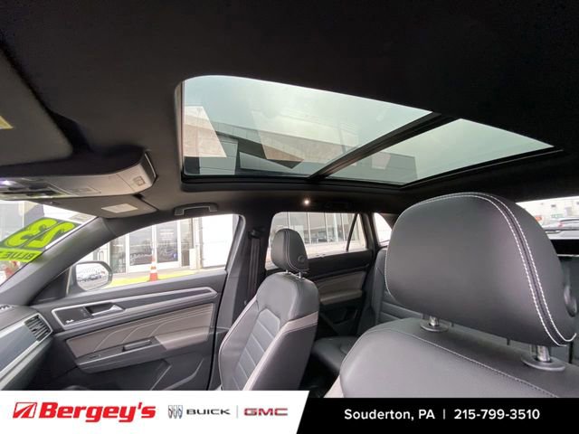 Used 2023 Volkswagen Atlas Cross Sport SEL Premium R-Line image 20