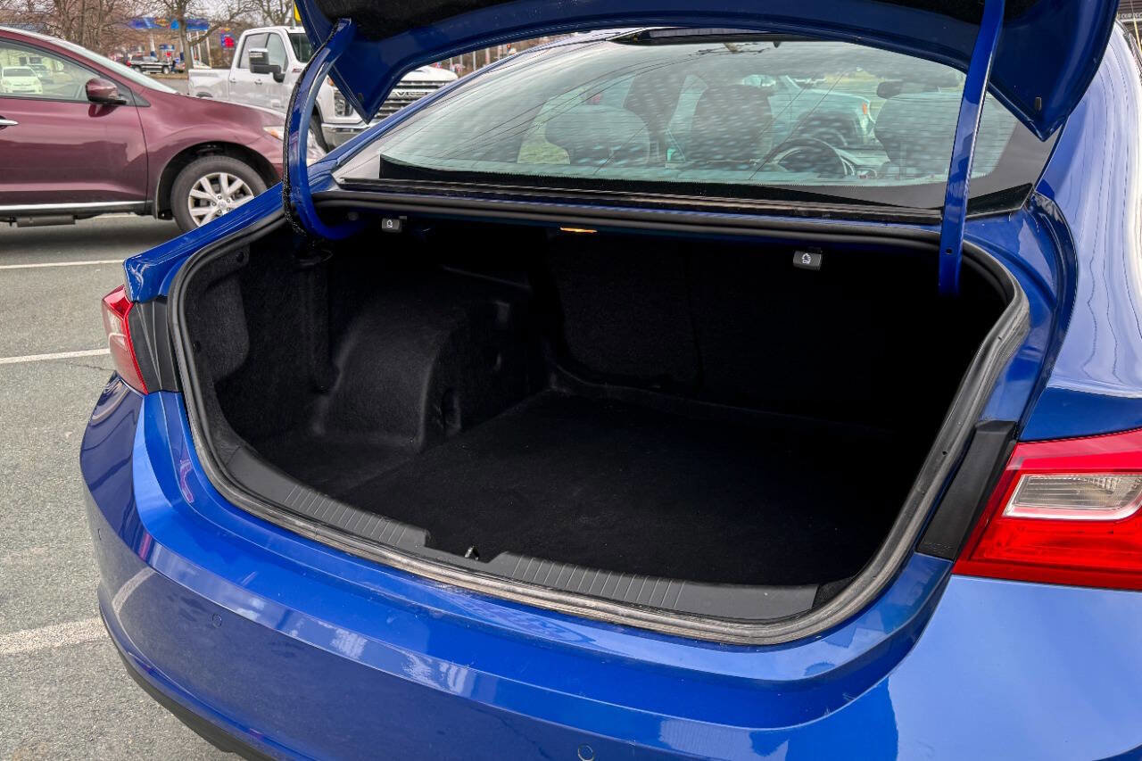 Used 2023 Chevrolet Malibu LT w/ Driver Confidence Package image 13