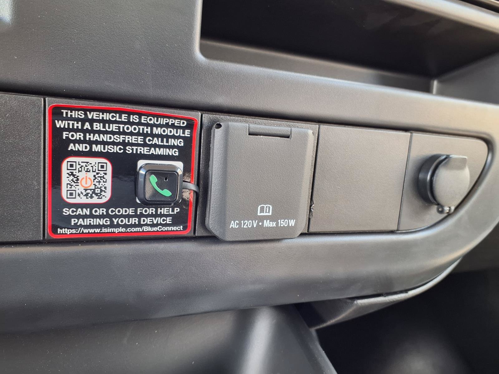New 2026 GMC Savana 3500 w/ Driver Convenience Package RWD image 6