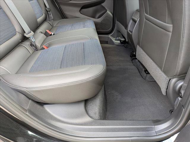 Used 2025 Buick Envista Preferred w/ Convenience I Package image 19