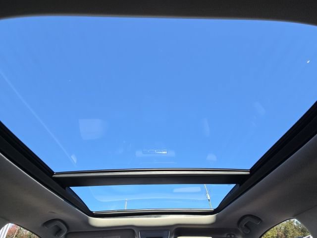 Used 2024 Honda Pilot Touring image 38