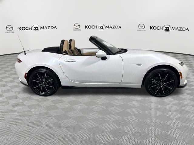 New 2026 MAZDA MX-5 Miata Grand Touring w/ Appearance Package RWD image 9