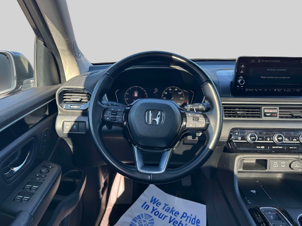 Certified 2024 Honda Pilot Touring image 10