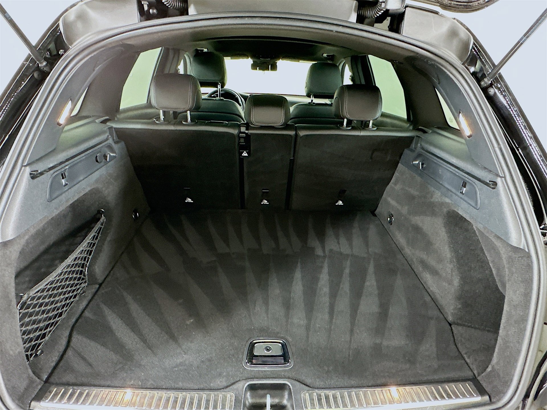 Used 2022 Mercedes-Benz GLC 300 4MATIC image 28