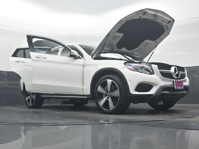 Used 2019 Mercedes-Benz GLC 300 4MATIC Coupe image 51