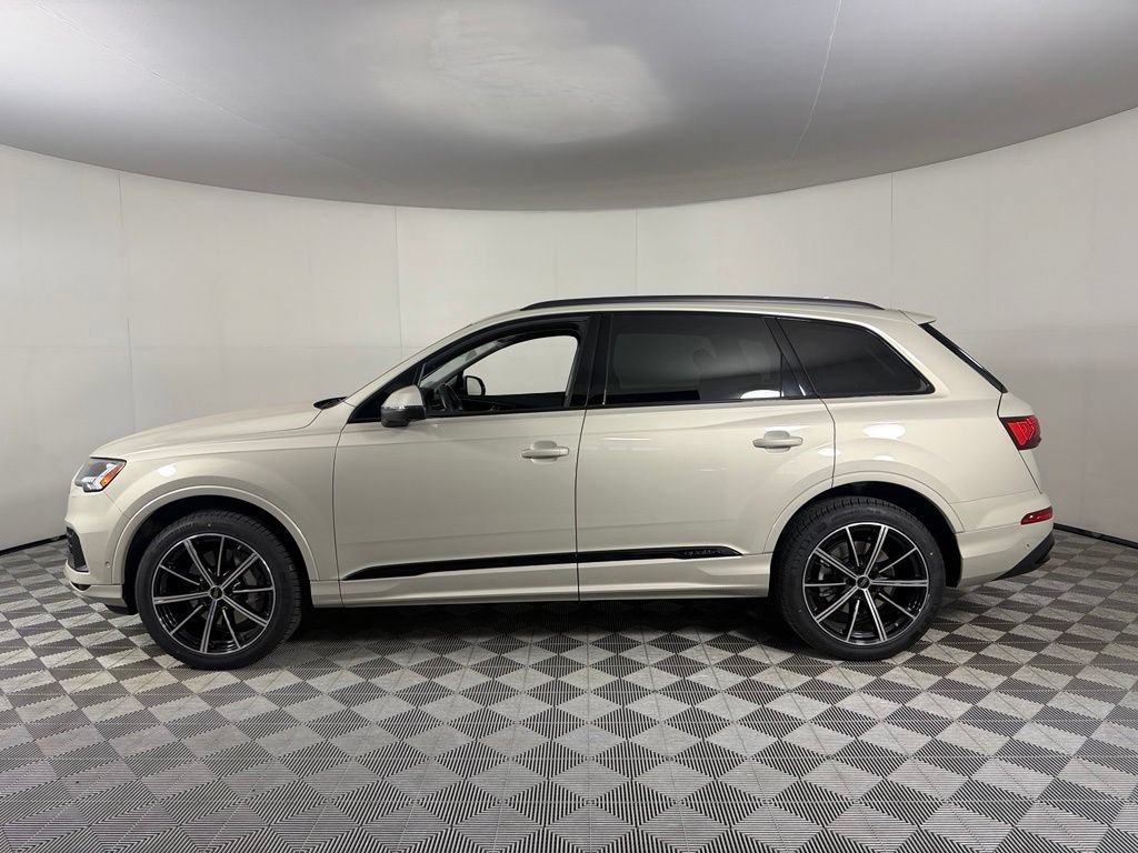 Used 2024 Audi Q7 3.0T Premium Plus AWD/4WD image 11