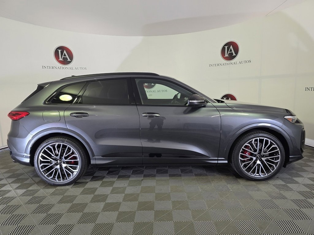 New 2025 Audi SQ5 Premium Plus image 3